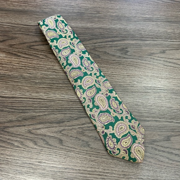 Polo Ralph Lauren Other - Polo Ralph Lauren Green w/ Purple & White Paisley Linen Tie